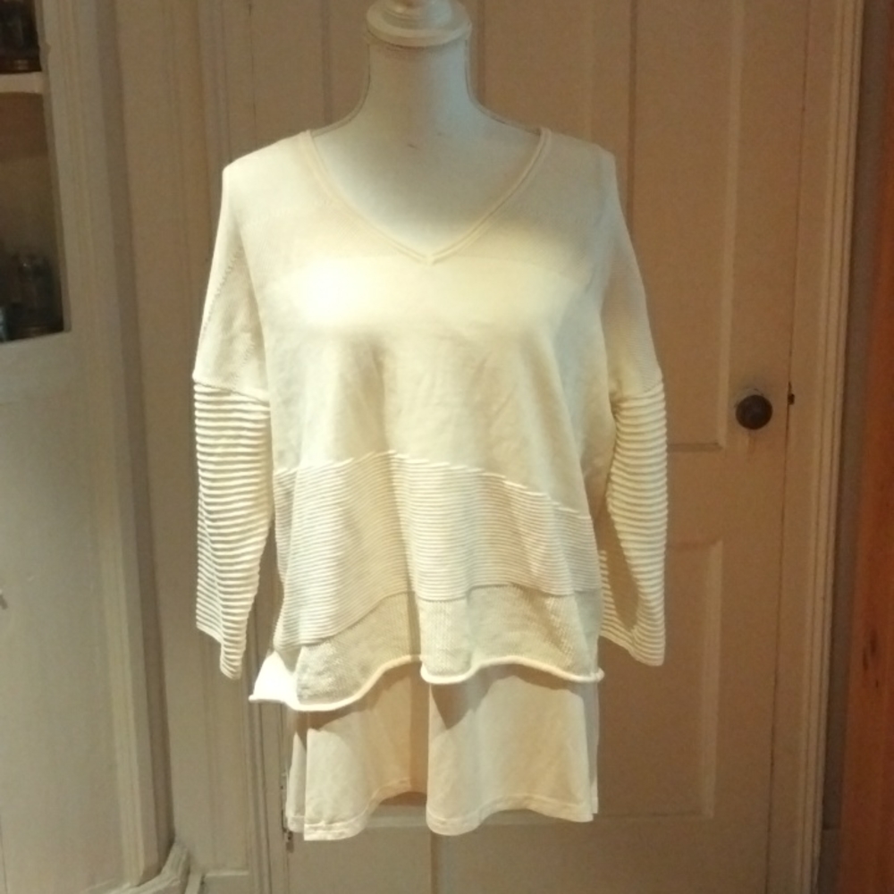 NEW Laurie Felt 2-Piece Light Sweater/Tank
